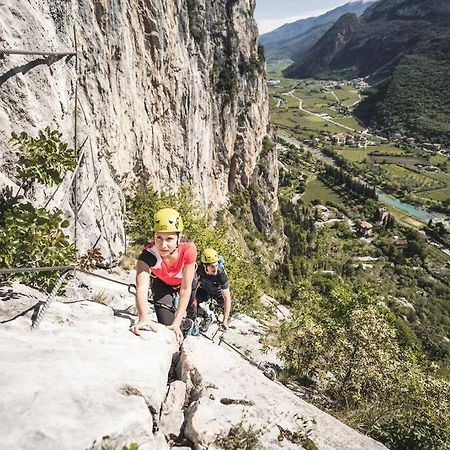 Me Ca - Appartamento Vacanze リーヴァ・デル・ガルダ エクステリア 写真